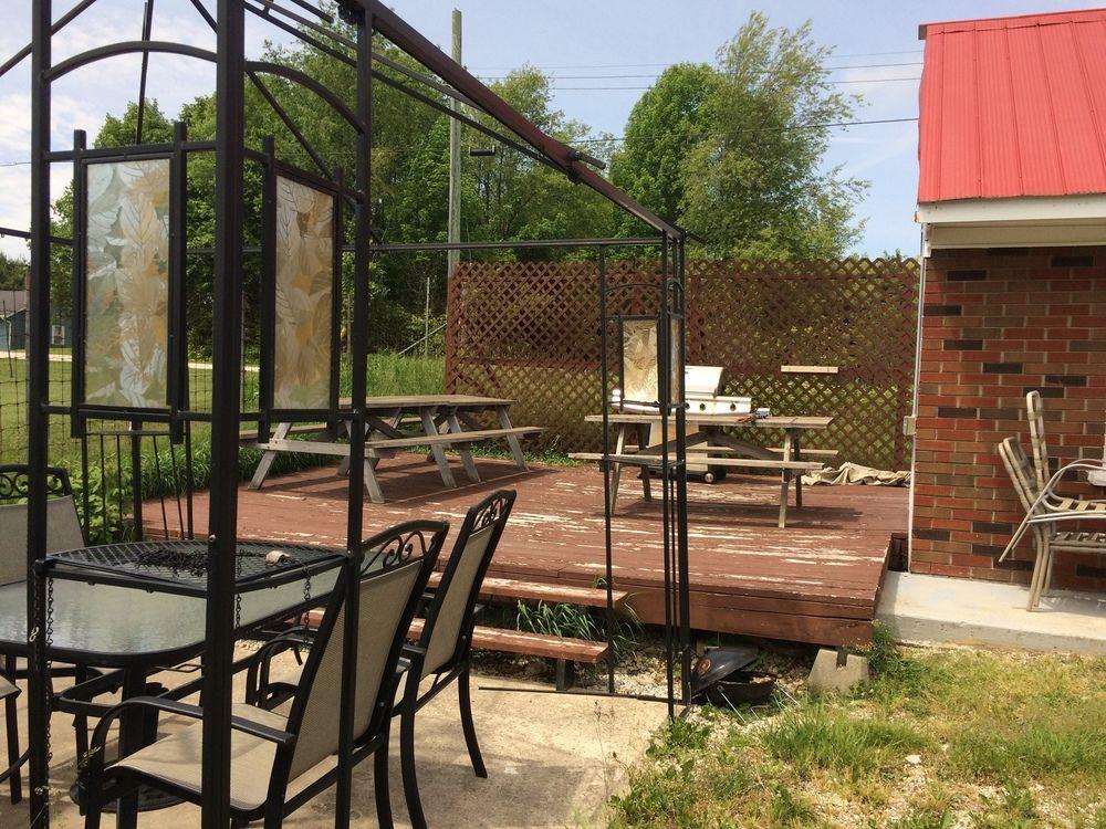 أوين ساوند Springmount Motel المظهر الخارجي الصورة